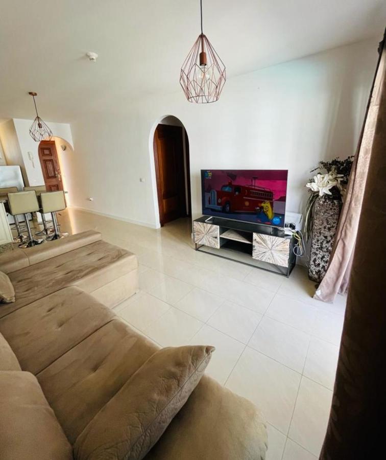 Apartament A *